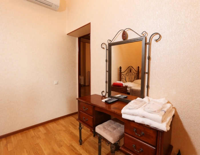 Большой коттедж - Клубный отель «Дельфин» Пицунда