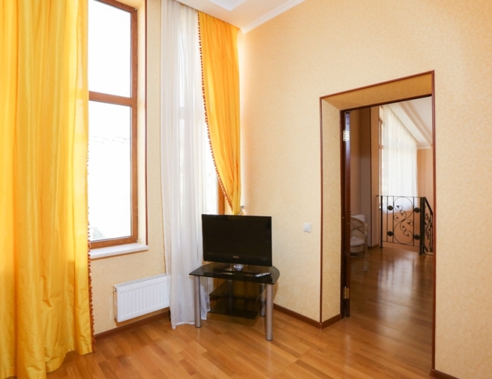 Большой коттедж - Клубный отель «Дельфин» Пицунда